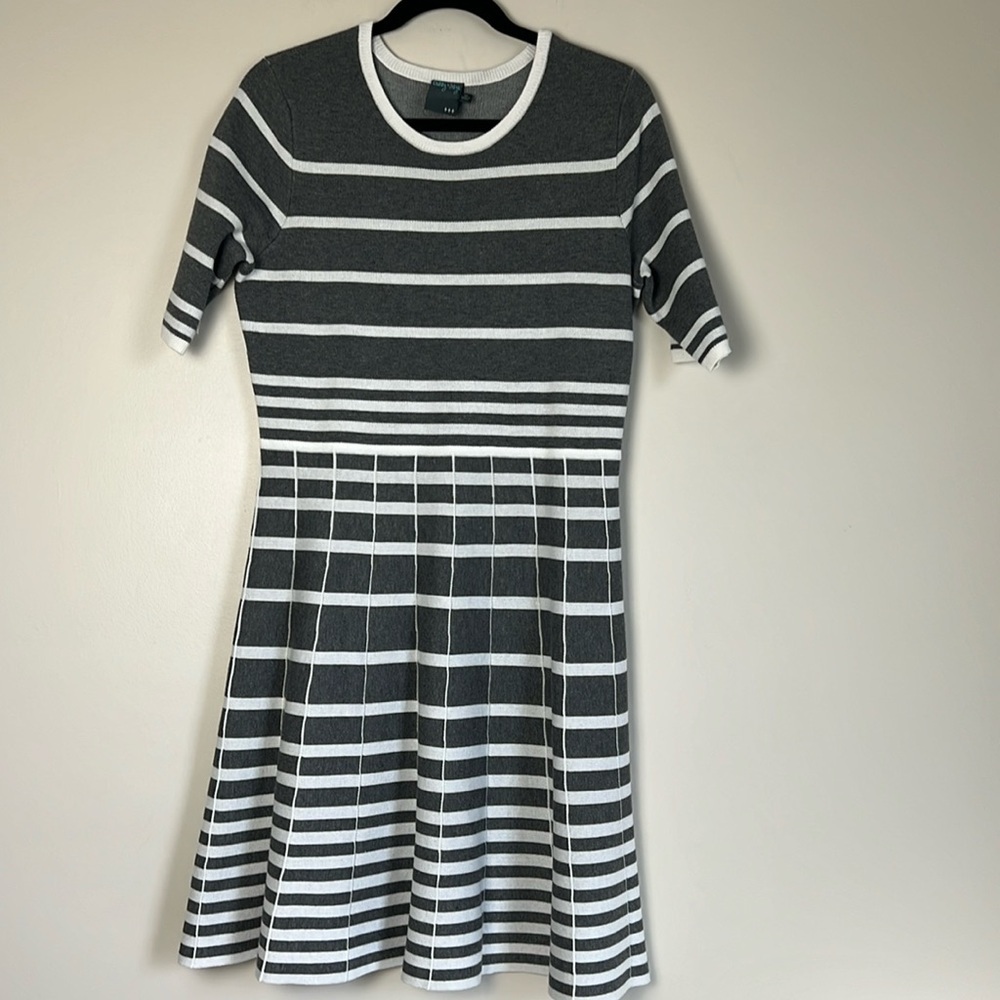 Gabby Skye Gray and White Elbow-Sleeve Stripe A-Line Sweater Dress Size XL